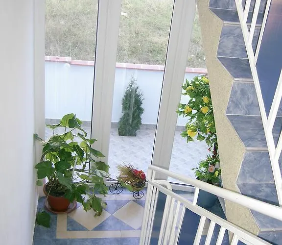 Къща за гости Sianie