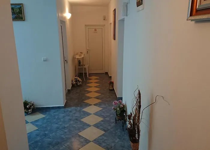 Къща за гости Sianie